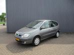 Renault Scénic 1.6-16V RT Trekhaak (bj 2001), Voorwielaandrijving, Stof, Gebruikt, 1225 kg