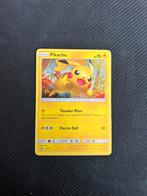 Pikachu #SM76, Hobby en Vrije tijd, Verzamelkaartspellen | Pokémon, Ophalen of Verzenden, Nieuw, Losse kaart, Foil