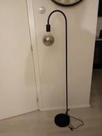 Industriële staande lamp, Huis en Inrichting, Lampen | Vloerlampen, Ophalen, Zo goed als nieuw
