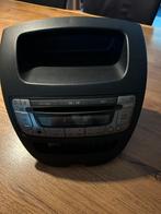 Autoradio /cd spelerToyota Aygo, citroen C1, peugeot 107, Auto diversen, Autoradio's, Ophalen, Zo goed als nieuw