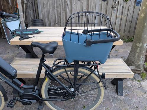 Honden fietsmand van Basil, Fietsen en Brommers, Fietsaccessoires | Fietsmanden, Zo goed als nieuw, Ophalen