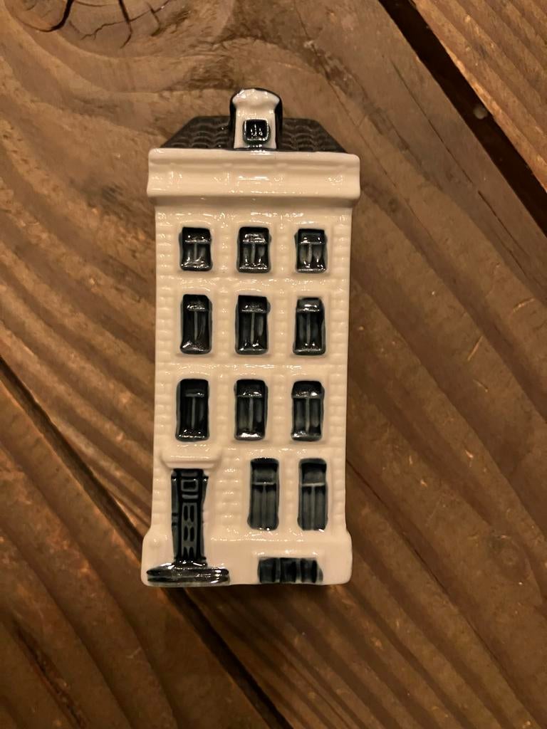 KLM huisje #74 - Delfts blauw miniatuur, Ophalen of Verzenden, Zo goed als nieuw, 1 t/m 20