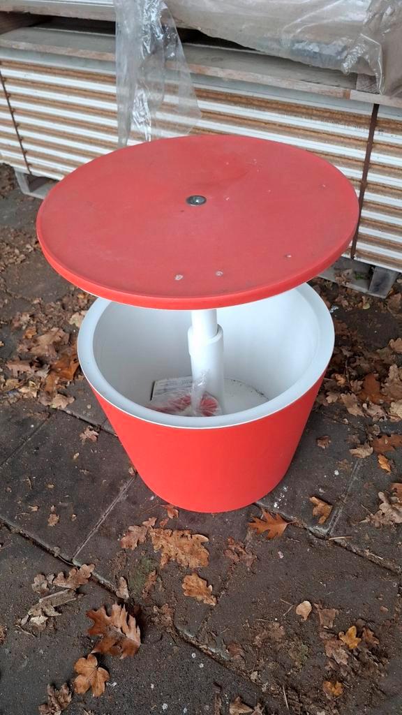 Coolbar - Tafel/Koeler in één!, Tuin en Terras, Tuintafels, Gebruikt, Rond, Kunststof, Ophalen