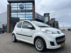 Peugeot 107 1.0-12V Sportium 5deurs Airco Pano NAP APK, Voorwielaandrijving, Euro 5, Gebruikt, 4 stoelen