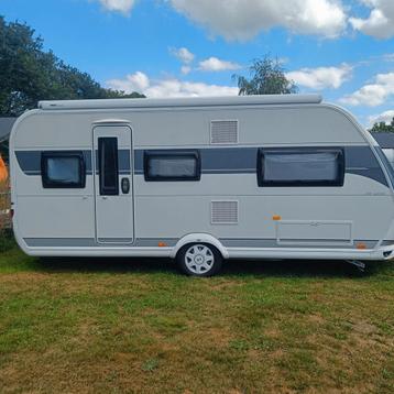 HOBBY 495 UL 2022 +MOVER+2 APARTE BEDDEN+DAKLUIFEL ETC ETC beschikbaar voor biedingen