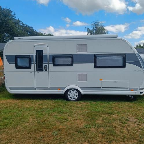 HOBBY 495 UL 2022 +MOVER+2 APARTE BEDDEN+DAKLUIFEL ETC ETC, Caravans en Kamperen, Caravans, Bedrijf, tot en met 4, 1000 - 1250 kg
