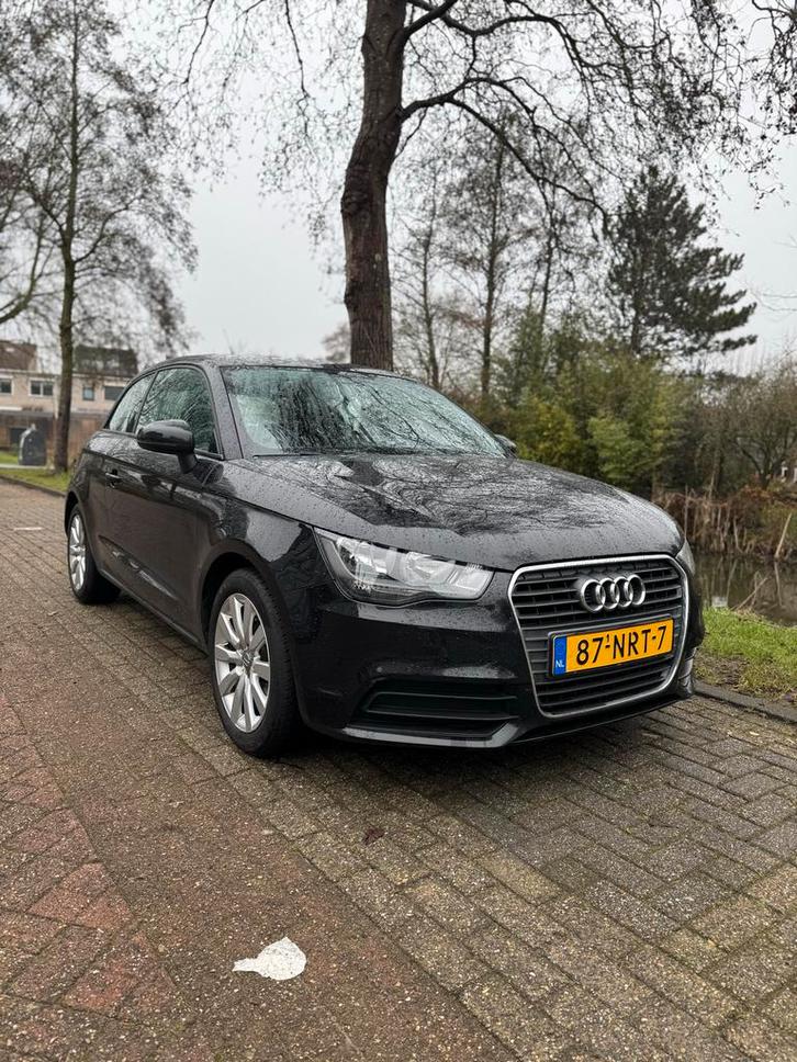 Audi A1 1.2 Tfsi lage km stand+distributie vervangen, Auto's, Audi, Particulier, A1, Adaptive Cruise Control, Airbags, Airconditioning