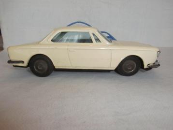 Blikken BMW 2000 CS van Bandai Japan 28cm met draadbesturing beschikbaar voor biedingen