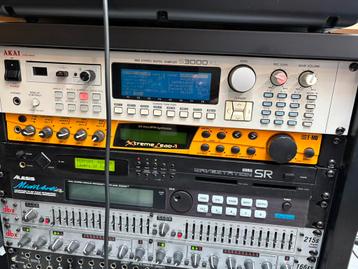 Akai s3000xl beschikbaar voor biedingen