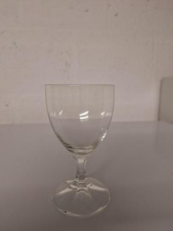 wijnglazen met geslepen voet 6 stuks beschikbaar voor biedingen