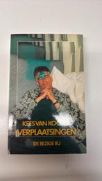 Kees van Kooten - Verplaatsingen, Ophalen of Verzenden, Zo goed als nieuw, Kees van Kooten, Nederland