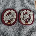 Baretemblemen Fallschirmjäger & Fernmeldetruppe - Duitsland, Verzamelen, Militaria | Algemeen, Ophalen of Verzenden, Landmacht