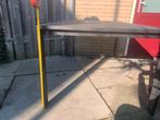 Buiten tafel grijs/zwart, Tuin en Terras, Tuintafels, Ophalen, Zo goed als nieuw, Rechthoekig, Overige materialen