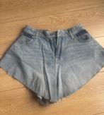 Pinko Denim Shorts Maat S, Kort, Blauw, Ophalen of Verzenden, Zo goed als nieuw
