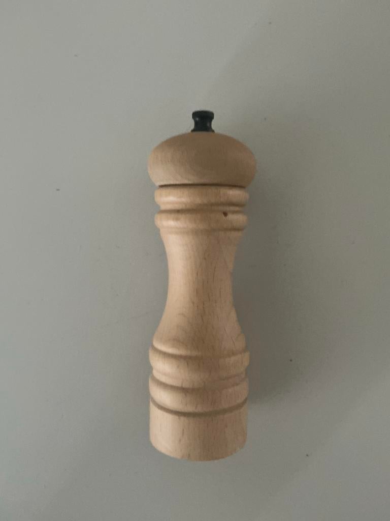 Houten Pepermolen, Ophalen, Zo goed als nieuw