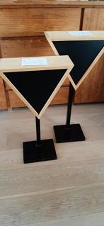 Side table (84,2), industrieel, houten op zware standaard, Ophalen, Minder dan 55 cm, Zo goed als nieuw, Overige vormen