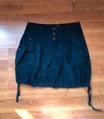 Zwarte ballonrok, Kleding | Dames, Rokken, Maat 38/40 (M), Ophalen of Verzenden, Zo goed als nieuw, Boven de knie