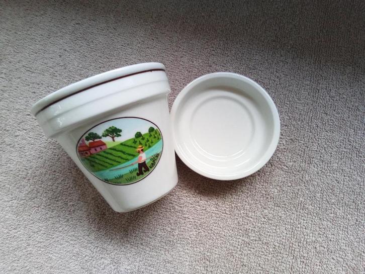 Bloempotje  Naif Design Laplau, Huis en Inrichting, Keuken | Servies, Zo goed als nieuw, Overige typen, Overige stijlen, Porselein