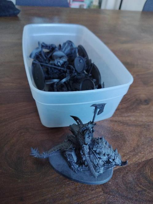 Age of Sigmar Slaves to Darkness Start Collecting Box!, Hobby en Vrije tijd, Wargaming, Zo goed als nieuw, Warhammer, Figuurtje(s)