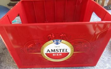 Rood Amstel krat ( zonder flesjes rek erin)  beschikbaar voor biedingen