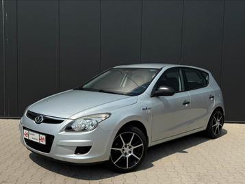Hyundai-I30|Airco|PDC|Trekhaak|USB|Aux|MFstuur|isofix| beschikbaar voor biedingen