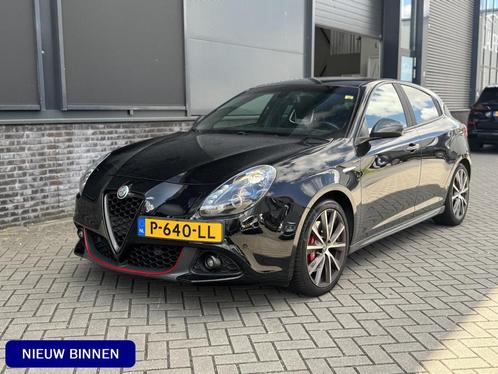 Alfa Romeo Giulietta 1.750 Turbo Veloce | Carbon | Stoelverw, Auto's, Alfa Romeo, Bedrijf, Te koop, Giulietta, ABS, Airbags, Airconditioning