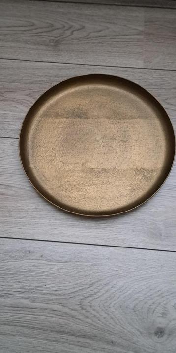 Bronzen dienblad beschikbaar voor biedingen