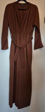 Bruine jumpsuit met Riem - One size, Zo goed als nieuw, Ophalen, Maat 38/40 (M), Bruin