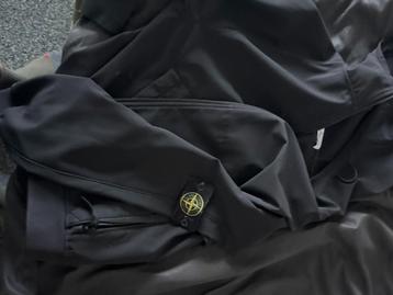 Stone Island Light soft shell R - Origineel beschikbaar voor biedingen