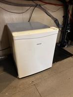 Mini vriezer Tomado, Witgoed en Apparatuur, Vriezers en Diepvrieskisten, Minder dan 85 cm, Minder dan 60 cm, Zo goed als nieuw