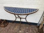 Tuintafel met tegeltjes. Antiek, Gebruikt, Metaal of Aluminium, 75 cm of meer, Overige vormen