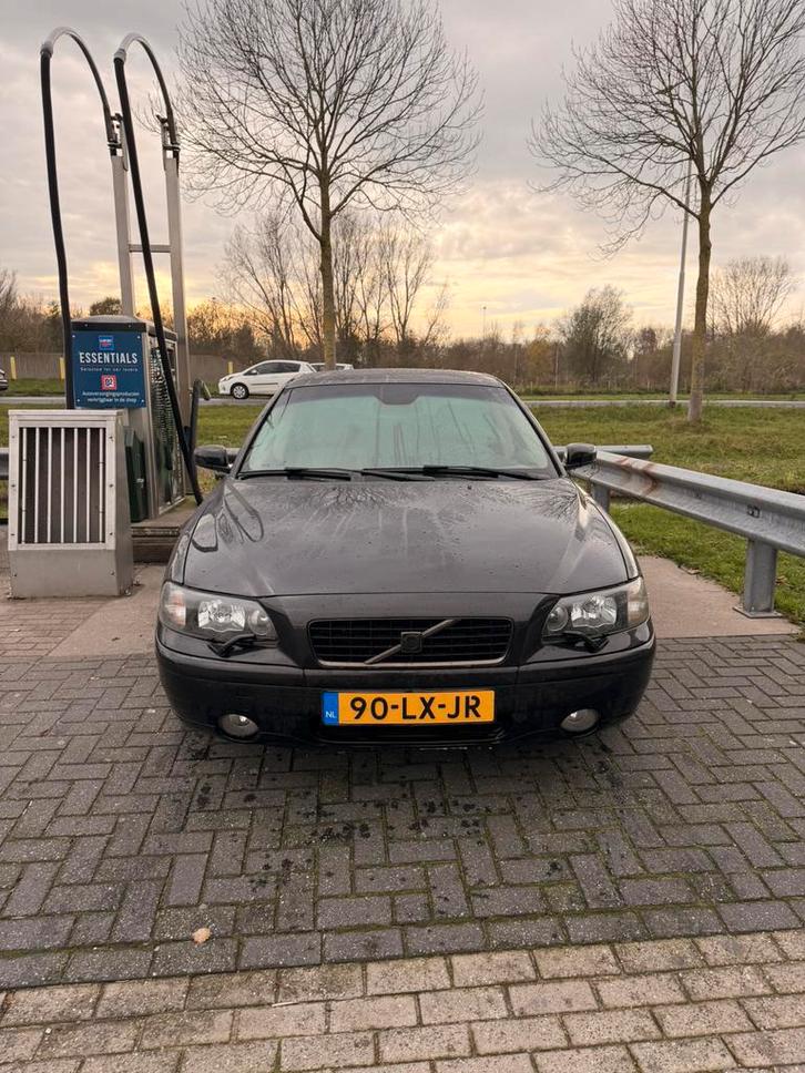 Volvo S60 2.5 T AWD AUT 2003 Zwart, Auto's, Volvo, Particulier, S60, Benzine, F, Sedan, Automaat, Origineel Nederlands, Zwart