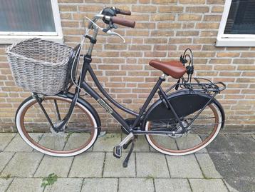 Mooie Popal damesfiets beschikbaar voor biedingen