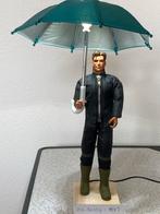 It's Raining Man - Popje met LED Paraplu, Ophalen of Verzenden, Gebruikt, Minder dan 50 cm