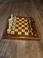 Handgemaakt Schaakbord van thuya-hout met Schaakstukken, Hobby en Vrije tijd, Gezelschapsspellen | Bordspellen, Een of twee spelers