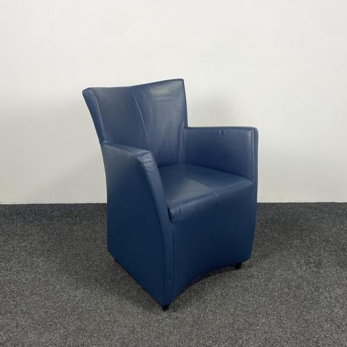 Montis Sting Blauwe Fauteuil - Licht Beschadigd, Huis en Inrichting, Fauteuils, Gebruikt, 50 tot 75 cm, 75 tot 100 cm, Ophalen