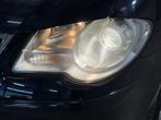 Volkswagen Touran 1.6 Optive 2008 NAP XENON AIRCO ELEK-RAMEN, Auto's, Volkswagen, Voorwielaandrijving, Stof, Zwart, 4 cilinders