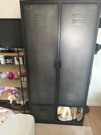 Zwarte industriele kledingkast, Huis en Inrichting, Ophalen of Verzenden, Zo goed als nieuw