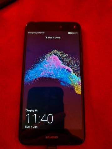 Huawei P8 Lite - Goedkope Smartphone! beschikbaar voor biedingen