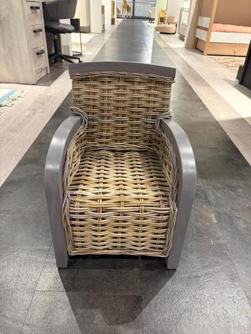 Kidsmill Astrid kinderfauteuil beschikbaar voor biedingen