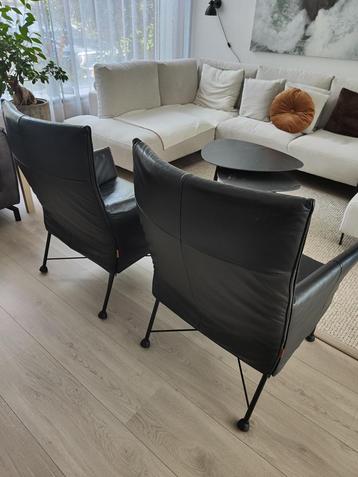 •	2 Montis Charly zwart leren fauteuils beschikbaar voor biedingen