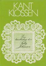 Kantklossen - Een handleiding door Sally Johanson, Hobby en Vrije tijd, Kantklossen, Ophalen of Verzenden, Zo goed als nieuw, Boek of Tijdschrift