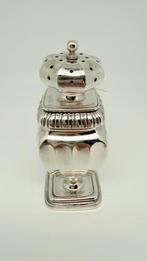 Zwaar zilveren antieke strooier. Hoog: 10,3 cm., Antiek en Kunst, Verzenden, Zilver
