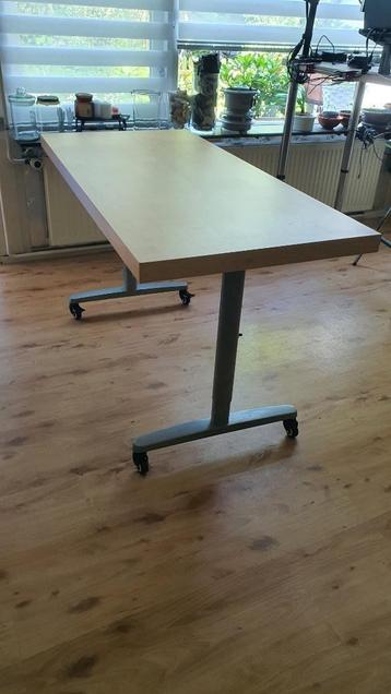 Eettafel | Bureau tafel | Op Wielen | 140 x 65
