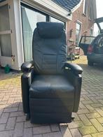 Elektrische Sta-op Stoel merk: Fitform, Huis en Inrichting, Fauteuils, Ophalen, Zo goed als nieuw, Leer, 75 tot 100 cm