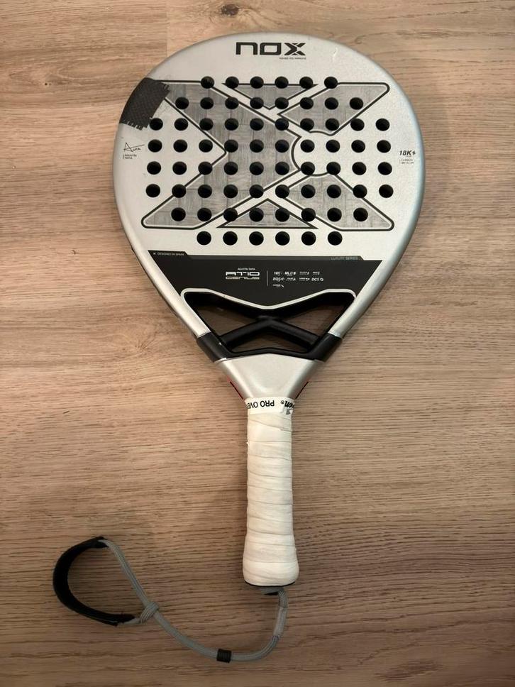 Nox AT10 Tapia Padelracket, Sport en Fitness, Padel, Gebruikt, Padelracket, Ophalen of Verzenden