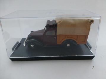 Brumm Fiat 508 C pick-up met huif zelfbouw. beschikbaar voor biedingen