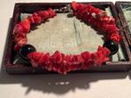 VINTAGE ARMBAND MET KORAAL EN EDELSTENEN, Sieraden, Tassen en Uiterlijk, Antieke sieraden, Verzenden, Armband, Met edelsteen