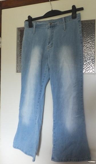 Leuke 7/8ste jeans maat 36 s, rekt wel wat mee. Even kijken., Kleding | Dames, Spijkerbroeken en Jeans, Gedragen, W28 - W29 (confectie 36)