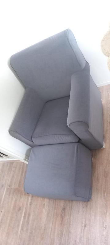 TEAB Ikea fauteuil en poef beschikbaar voor biedingen